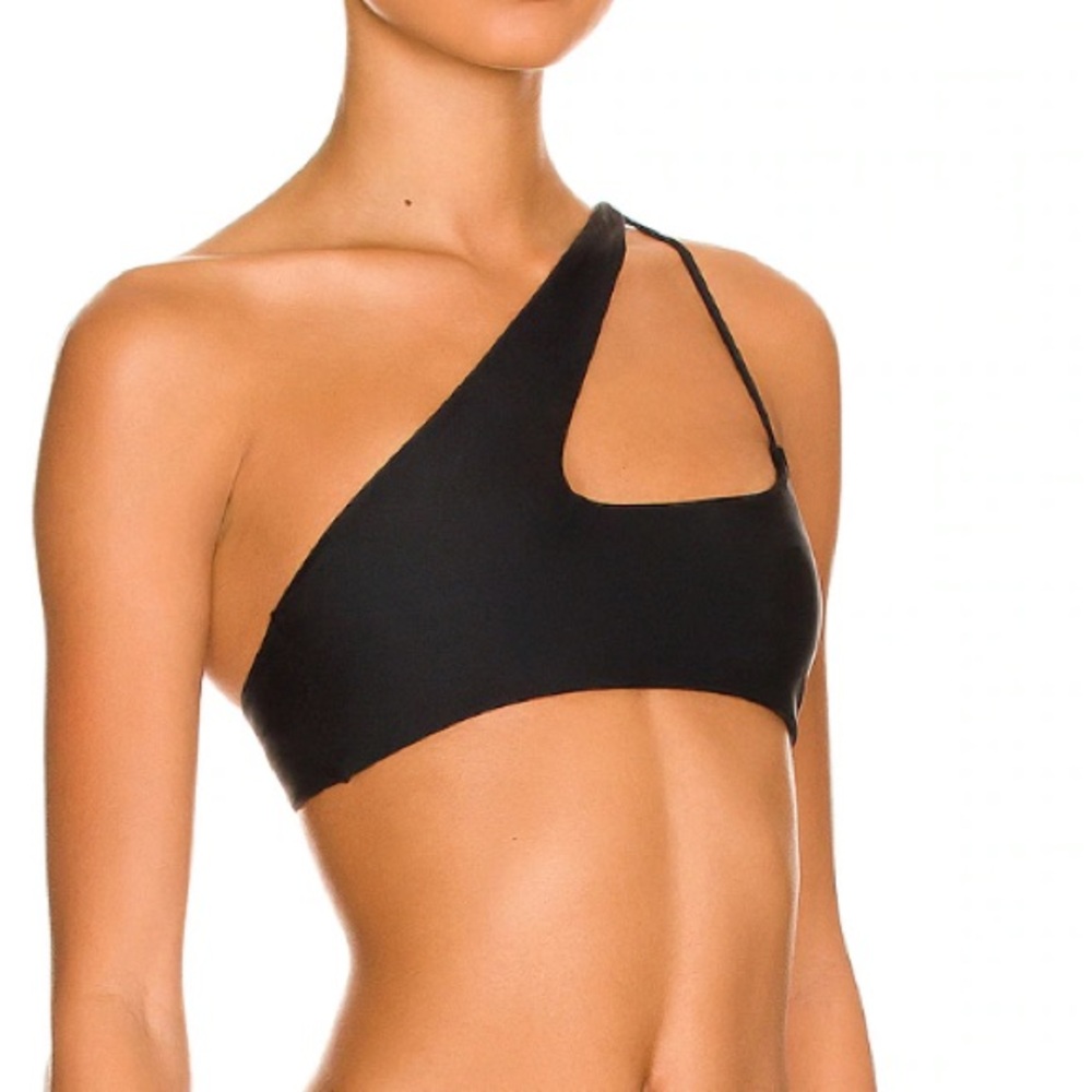 Mikoh swimwear-Queensland 2 Bikini Top in Noir